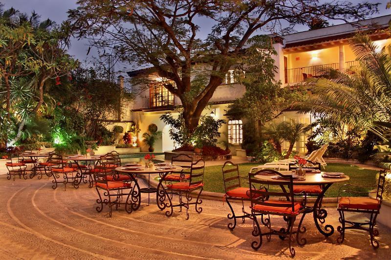Hotel Boutique La Casa Azul Cuernavaca Exterior foto